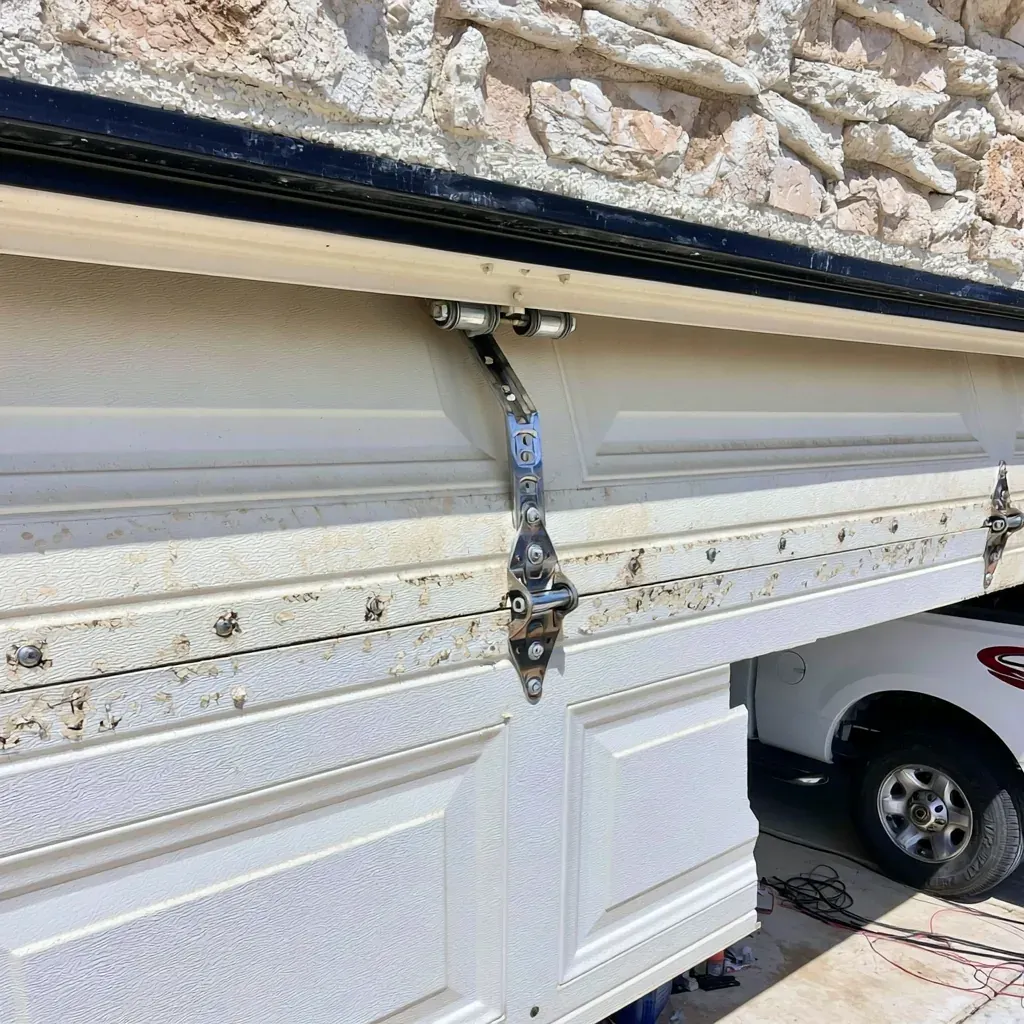 General Garage Door Repair service in Fishers, IN